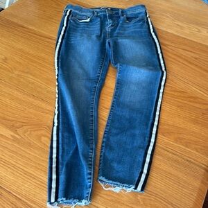 Loft women’s size 4 jeans modern skinny frayed hem tuxedo stripe side